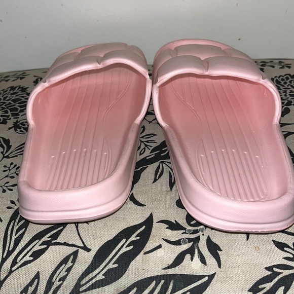 EVA Foam lite Slide New Pink Brick Pattern Comfortable Shower Slide - Picture 10 of 15